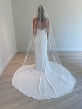 Load image into Gallery viewer, Arthur Harris - Beading and Applique Veil
