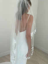 Load image into Gallery viewer, Arthur Harris - Floral Applique Veil
