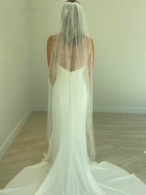 Load image into Gallery viewer, Daniele - Beaded Edge Veil

