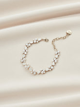 Load image into Gallery viewer, OLIVE &amp; PIPER - NIGELLA BRACELET
