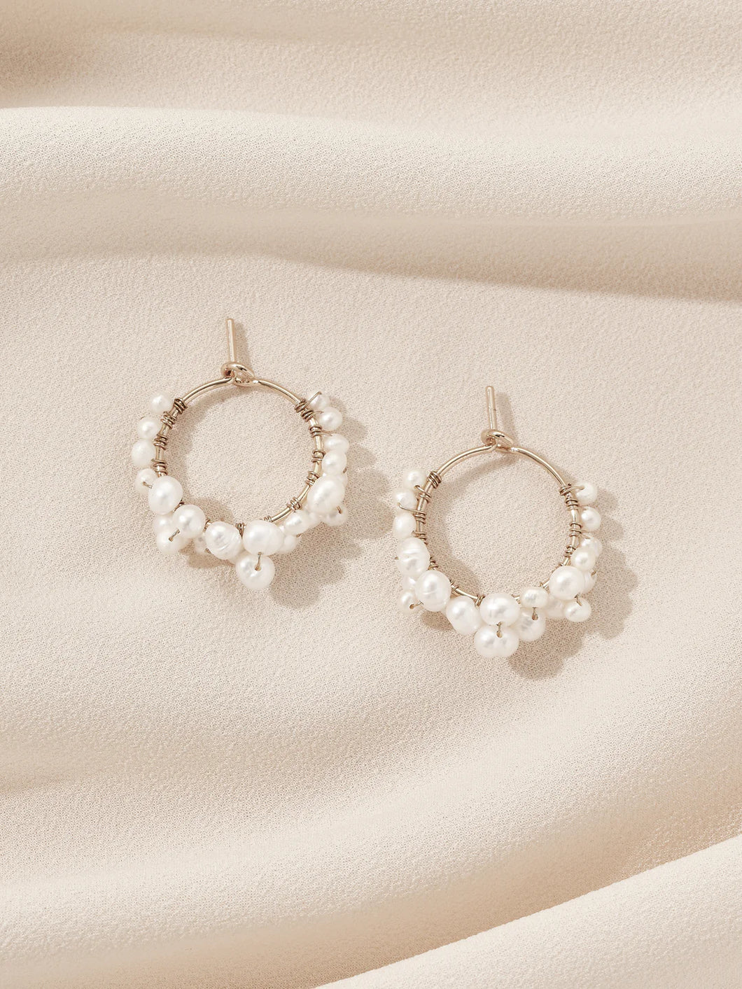 OLIVE & PIPER - MINI CRUZ EARRINGS