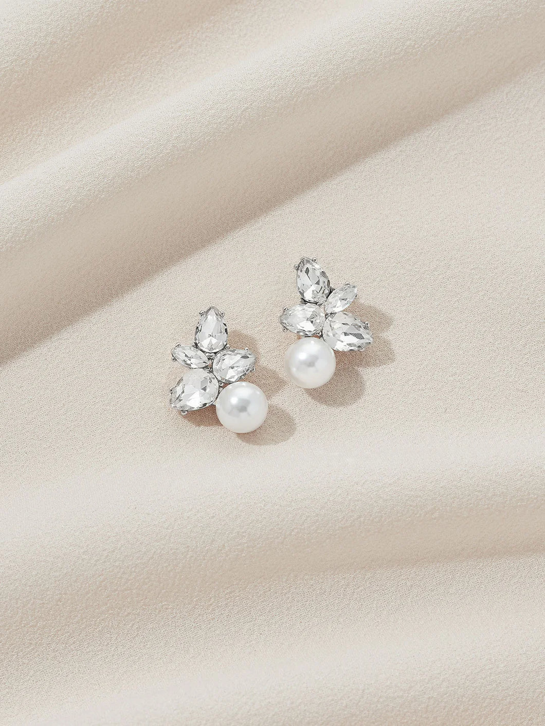 OLIVE & PIPER - REMI EARRINGS