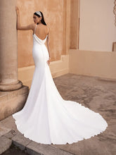 Load image into Gallery viewer, Pronovias - Antiope
