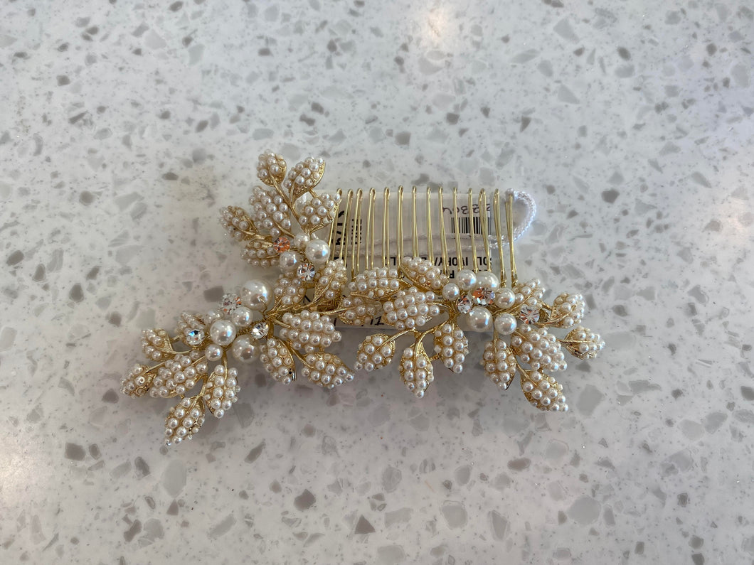 Malis Henderson Pearl Hair Comb