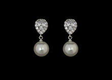 Load image into Gallery viewer, Bridal Classics - Pearl Drop Earrings
