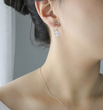 Load image into Gallery viewer, Statement Grey: FLORENCE EARRING (SILVER)
