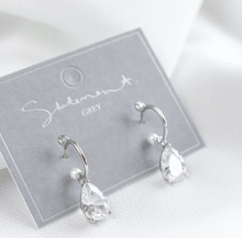 Load image into Gallery viewer, Statement Grey: FLORENCE EARRING (SILVER)
