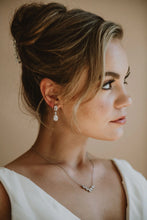 Load image into Gallery viewer, Luna &amp; Stone - Lola Earring
