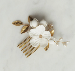 Davie & Chiyo - Floral Hair Comb
